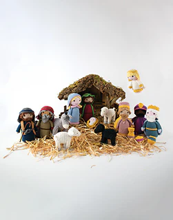 Best Ever Christmas Knit and Crochet Book - Sirdar 565 - Image 5