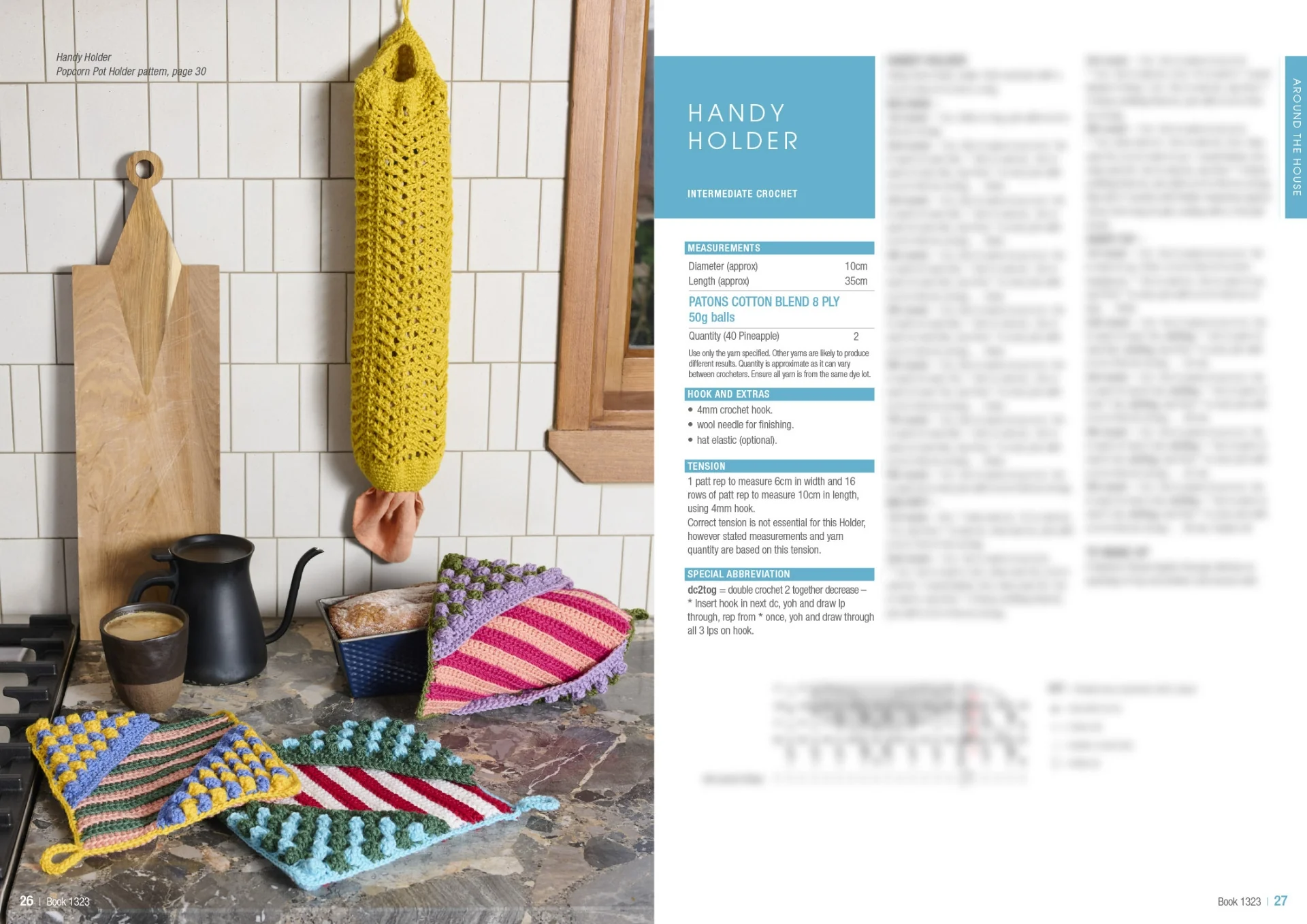 Big Book of Small Crochet Projects - Patons 1323 - Image 14