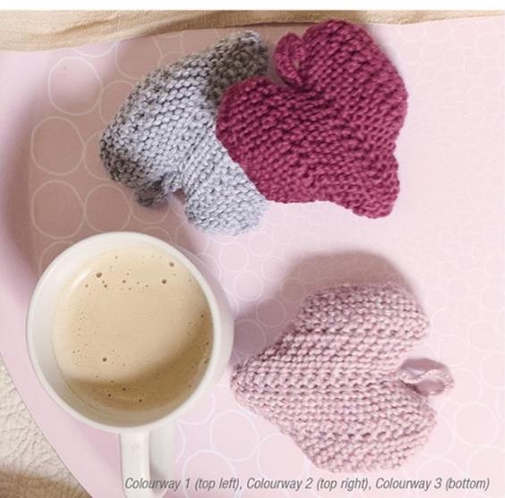 Big Book of Small Knit Projects - Patons 1322 - Image 9