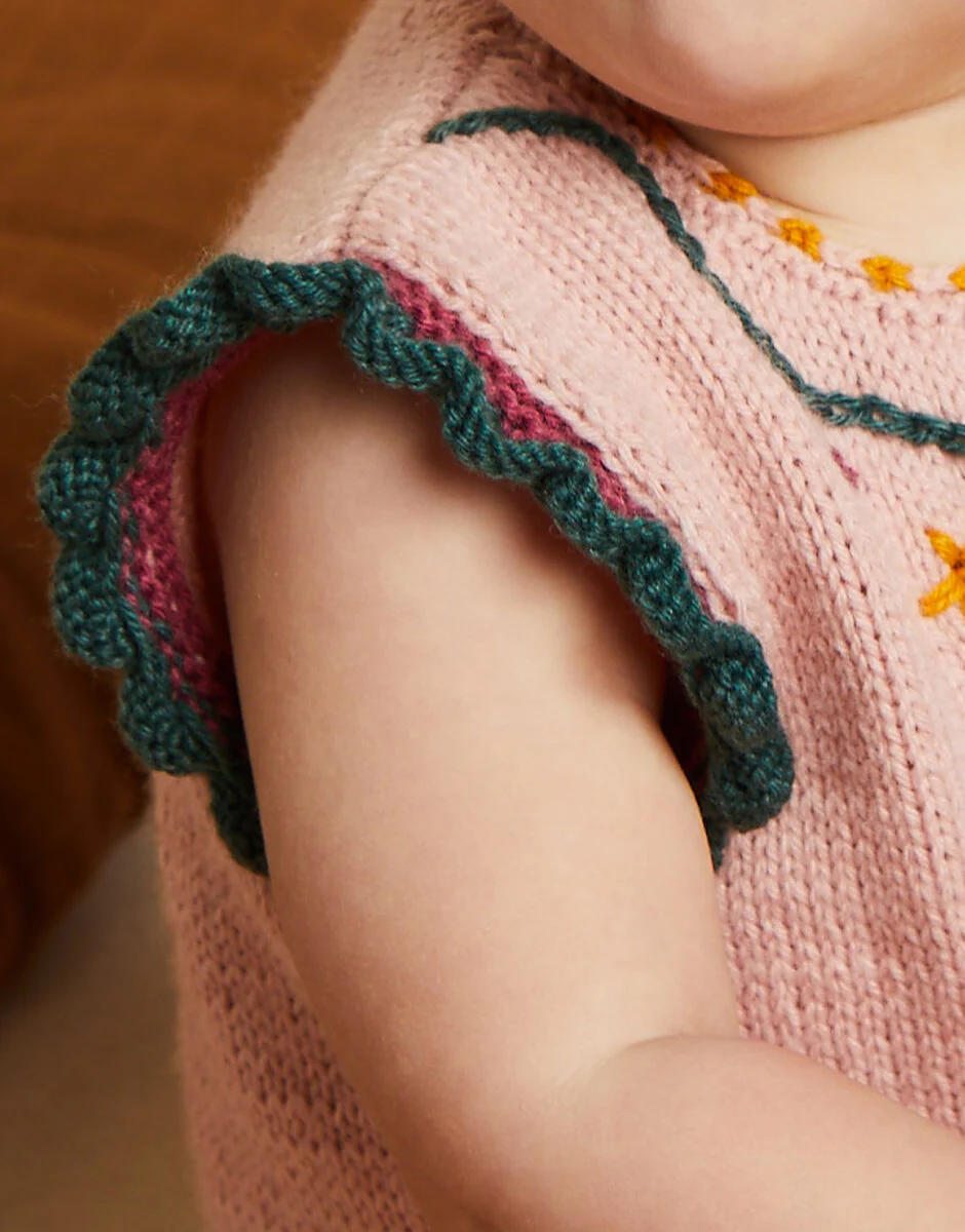 Flower Power Twinset in Snuggly 4 Ply - Sirdar 5510 - Image 3