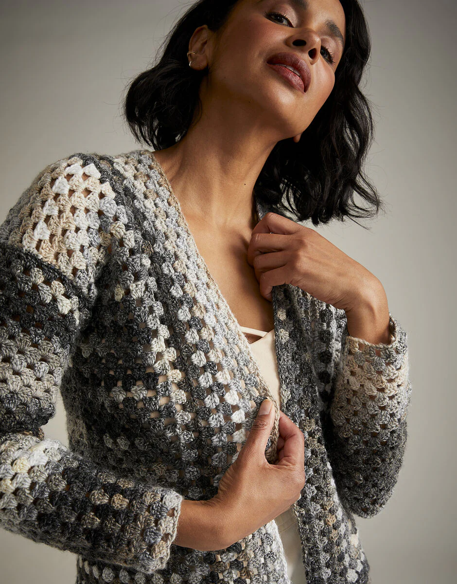 Moon and Stars Cardigan in Jewelspun - Sirdar 10727 - Image 3