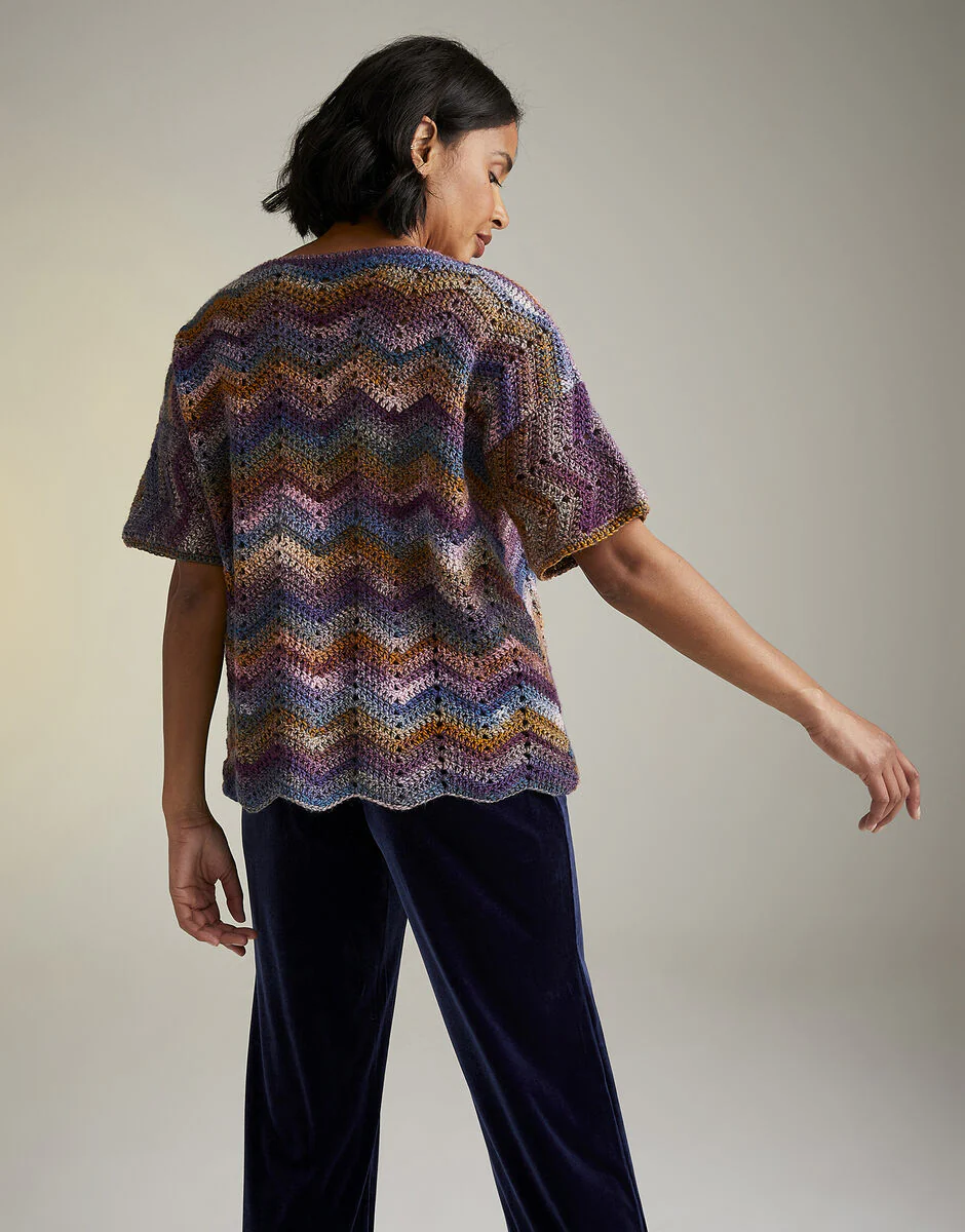 Moonlit Bloom Cardigan in Jewelspun - Sirdar 10725 - Image 3