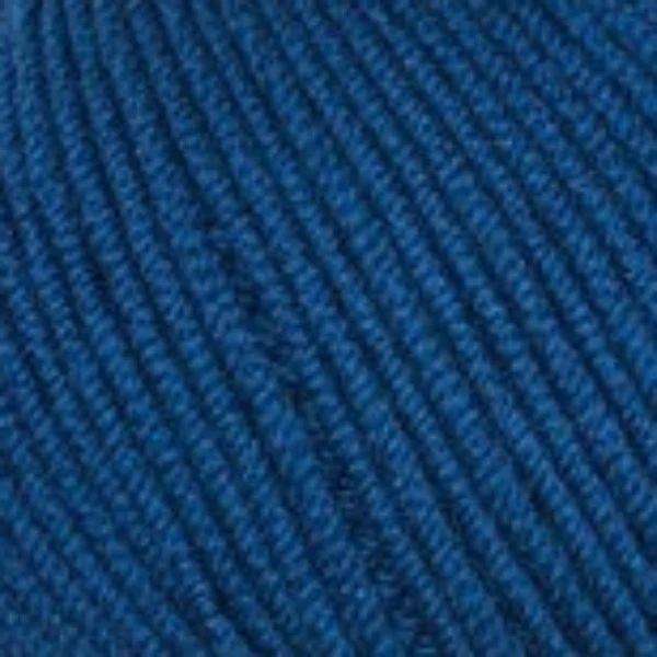 Extra Fine Merino 8 ply - Patons - Image 5