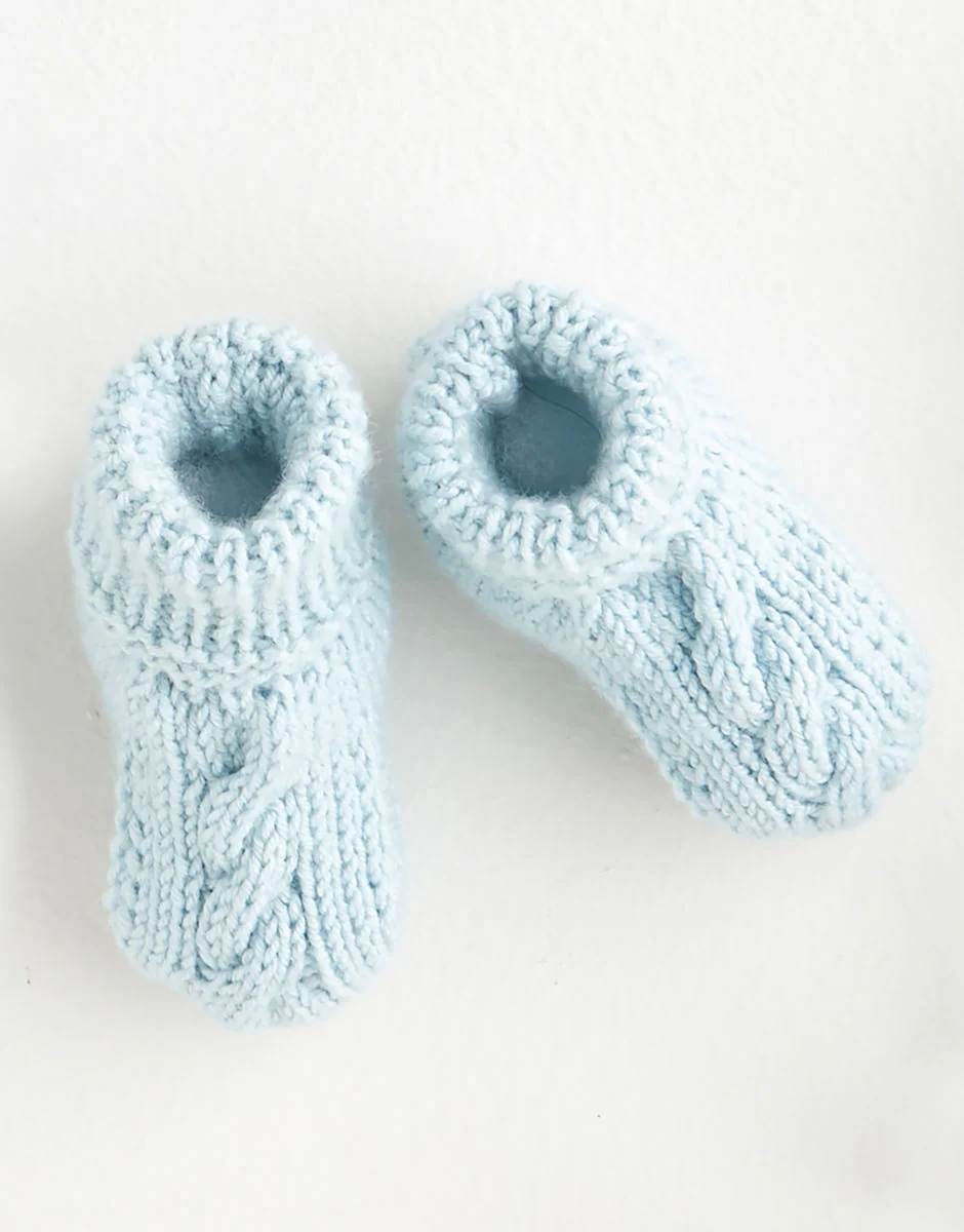 Pom Pom Hat, Mittens & Bootees - Sirdar 5392 - Image 3